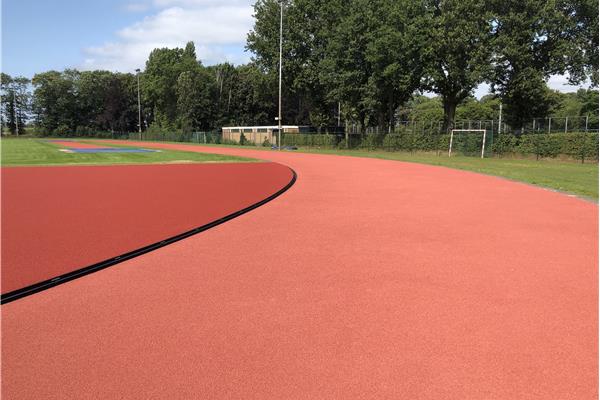 Aménagement piste d'athlétisme synthétique - Sportinfrabouw NV